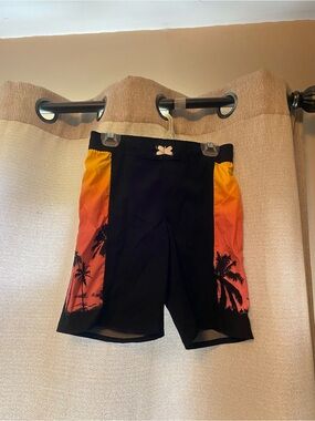 Old Navy Kids Black/Orange Swim Trunks with Sunset & Palm Tree, Size M (8)!!